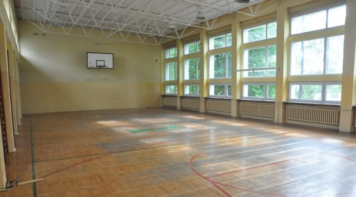 W ZS Nr 1 przerobią salę gimnastyczną na sale lekcyjne. Koszt: 614 tys. zł