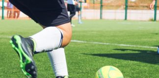 Bochnia. Kto zaprojektuje boisko ze sztuczną murawą w Chodenicach?