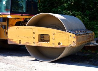 Drożyzna w przetargach. Powiat też ma duży problem. Co z remontem drogi Bochnia-Gawłów?