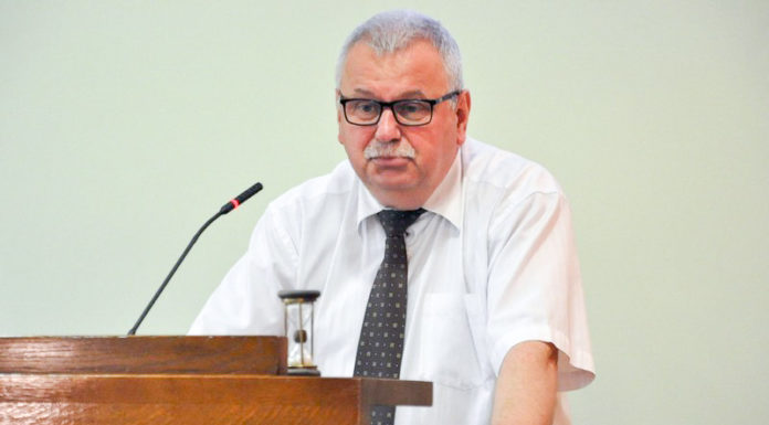 Radny Kazimierz Ścisło nie żałuje swojej interwencji ws. „powiązań biznesowo-towarzyskich”