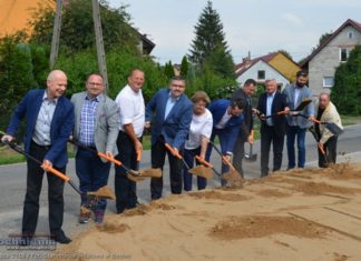 Drwinia. Ruszyła rozbudowa drogi powiatowej. Inwestycja za 3,8 mln zł