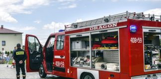 Szef KPRM: PSP oraz OSP zapewnią mieszkańcom mniejszych miejscowości dojazd do punktów szczepień