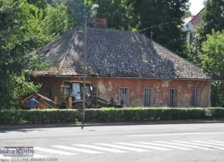 Miasto nadal chce kupić działkę przy ZUS-ie. Ma tam powstać parking