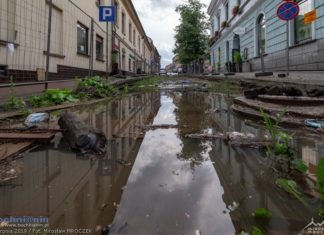 Archeologiczne zabytki po raz kolejny pod wodą – ZDJĘCIA