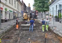 Rewitalizacja. Wznowiono prace na pl. św. Kingi – ZDJĘCIA i WIDEO