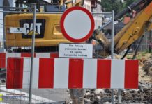 Zamknięto północną pierzeję Rynku. Wkrótce kolejne utrudnienia – ZDJĘCIA