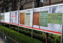 Wrzesień 1939 – wystawa przed budynkiem starostwa