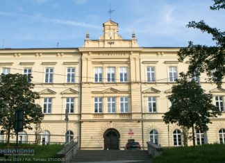 Burza o plan lekcji. Dyrektor I LO w Bochni wyjaśnia: „Pracujemy tak od 30 lat”