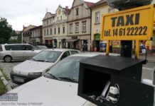 Bochnia. Zmiany wokół Rynku. Parking od południowej strony to teraz postój taksówek