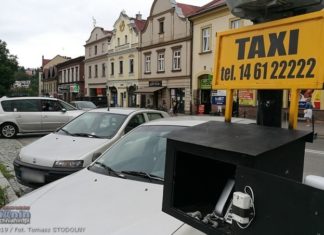 Bochnia. Zmiany wokół Rynku. Parking od południowej strony to teraz postój taksówek