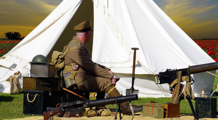 Bochnia. W sobotę historyczna inscenizacja i piknik militarny na Os. Niepodległości – PROGRAM