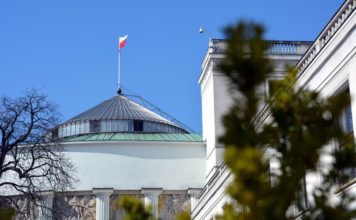 Wybory. Kto zostanie posłem PiS z okręgu tarnowskiego? Rozmowa z analitykiem Marcinem Palade