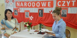 II LO włączyło się w akcję Narodowe Czytanie – ZDJĘCIA