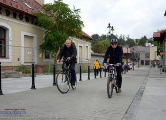 Tydzień mobilności w Bochni. Burmistrz i zastępca na rowerach – ZDJĘCIA