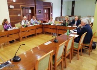 Bochnia. Komisja rewizyjna ponownie o absolutorium dla burmistrza. Tym razem wniosek o nieudzielenie