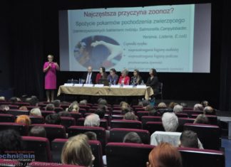 Konferencja o żywności i wystawa o Zbigniewie Relidze – ZDJĘCIA