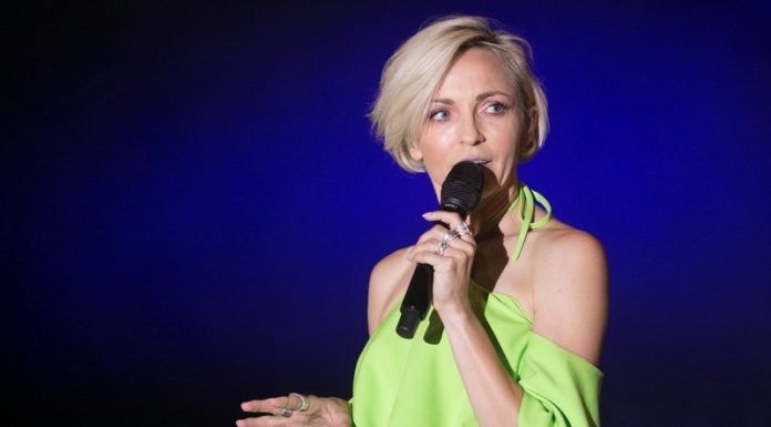 Koncert Anny Wyszkoni na Pożegnaniu Lata w Rzezawie – ZDJĘCIA