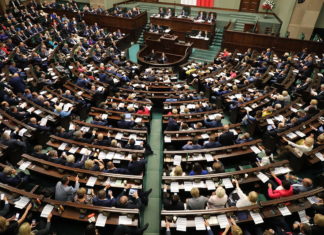 Wybory parlamentarne 2019. Na kogo możesz zagłosować? Oto WSZYSCY kandydaci w naszym okręgu – LISTA