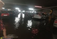 Ulewa przeszła nad Bochnią. Zalana ul. Partyzantów i parking galerii Rondo – ZDJĘCIA, WIDEO