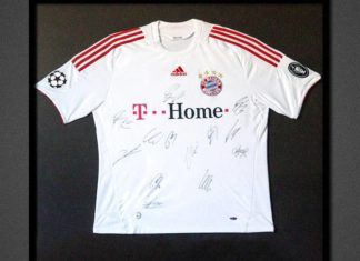 Finiszuje licytacja koszulki z podpisami zawodników Bayernu Mochachium