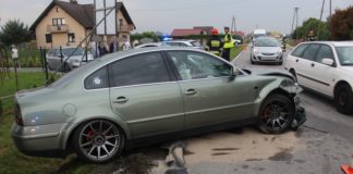 Kolizja 4 samochodów w Proszówkach – ZDJĘCIA