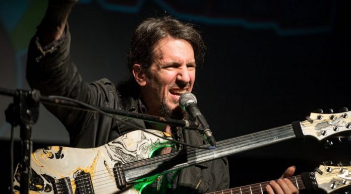 Bochnia ROCKS! Ron Bumblefoot Thal wystąpił w sali kina Regis – ZDJĘCIA