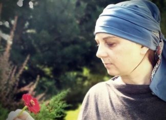 Mieszkanka Trzciany potrzebuje pomocy w walce z glejakiem