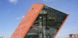 Muzeum: W czwartek o zderzeniu historii, polityki i ideologii