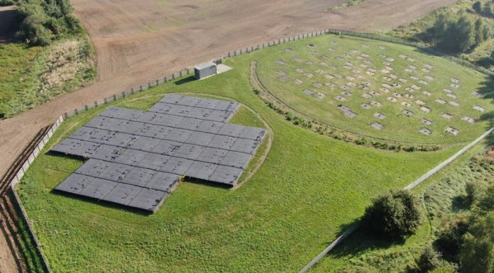 Tajemnicza instalacja koło Bochni. LOFAR słucha sygnałów z kosmosu