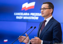 Morawiecki: Polacy nauczyli się żyć z koronawirusem, nie jest planowany kolejny lockdown