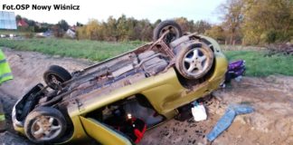 Kompletnie pijany kierowca dachował w Połomiu Dużym. Miał 3,6 promila