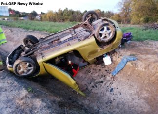 Kompletnie pijany kierowca dachował w Połomiu Dużym. Miał 3,6 promila