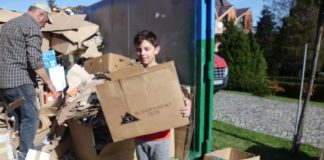 „Makulatura na misje”. Tym razem prawie 20 ton papieru – ZDJĘCIA