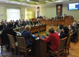 Bochnia. Przegłosowano zmiany w budżecie. Są pieniądze na remont „Orlika”