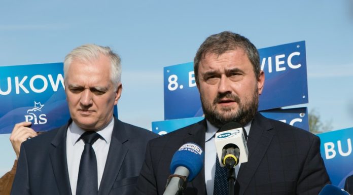 Kopertowe wybory prezydenckie w wakacje? Bukowiec: „Najważniejsze jest porozumienie. Dla Polski”