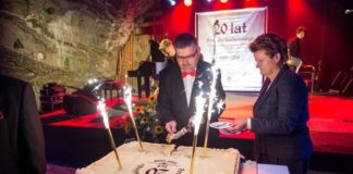 20 lat Powiatu Bocheńskiego. Medale, podziękowania i recital – ZDJĘCIA