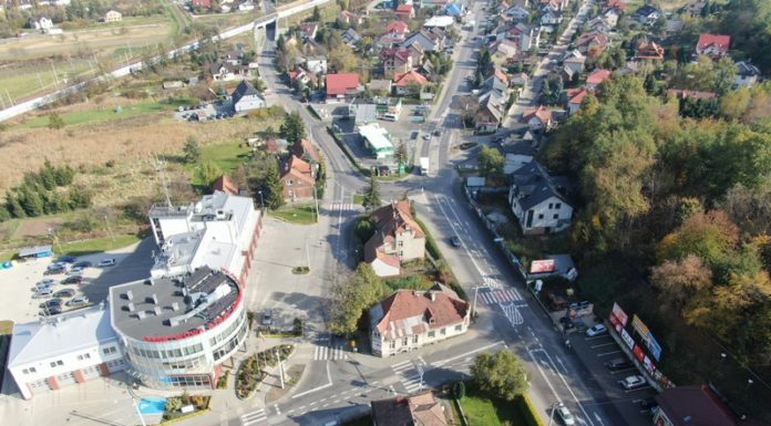 Bochnia. Ruch okrężny przy komendzie straży pożarnej już za kilka miesięcy? – WIDEO