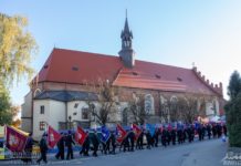 Pielgrzymka strażaków do Sanktuarium w Bochni – ZDJĘCIA