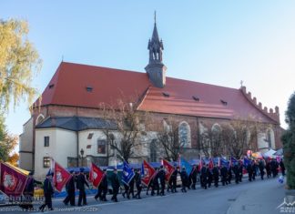 Pielgrzymka strażaków do Sanktuarium w Bochni – ZDJĘCIA