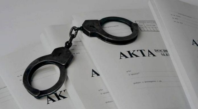 Handlował smartfonami w internecie. Oszukał 185 osób!