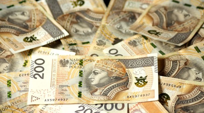 Łapanów. Czy przywłaszczono 70 tys. zł z konta parafii? Jest donos do prokuratury