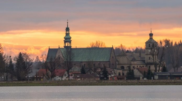 PTTK zaprasza na wycieczkę „Czarujące Świętokrzyskie”