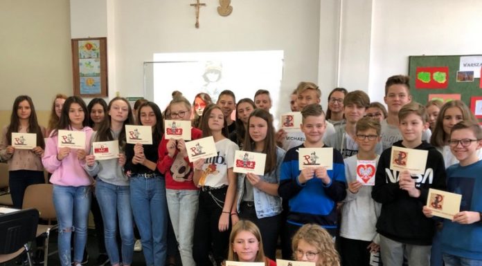 Uczniowie „Dwójki” napisali listy do uczestników Powstania Warszawskiego
