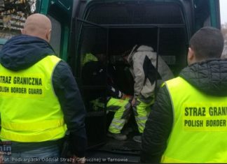 Bochnia. 8 cudzoziemców pracowało na czarno. Muszą opuścić Polskę