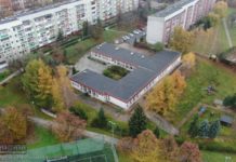 Radni komisji oświaty sceptycznie o rezygnacji z odbudowy przedszkola na os. Niepodległości
