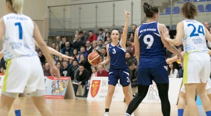2 liga koszykówki: W meczu na szczycie wygrała ekipa z Krakowa – ZDJĘCIA