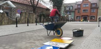 Ruch już przywrócony! Ostatnie prace porządkowe na Solnej, Sutoris i Dominikańskiej – WIDEO