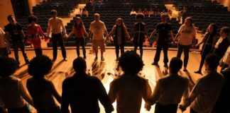 Biblioteka. W piątek rozmowy o teatrze z Dorotą Pomykałą