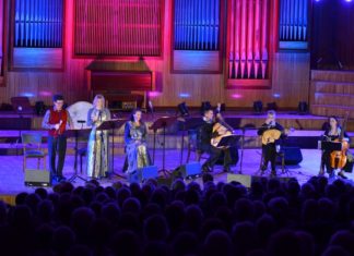 Kłaj. W piątek koncert Jacka Wójcickiego i Camerata Cracovia