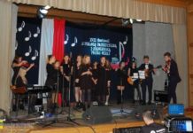 Zespół muzyczny z II LO wyróżniony na festiwalu pieśni patriotycznych